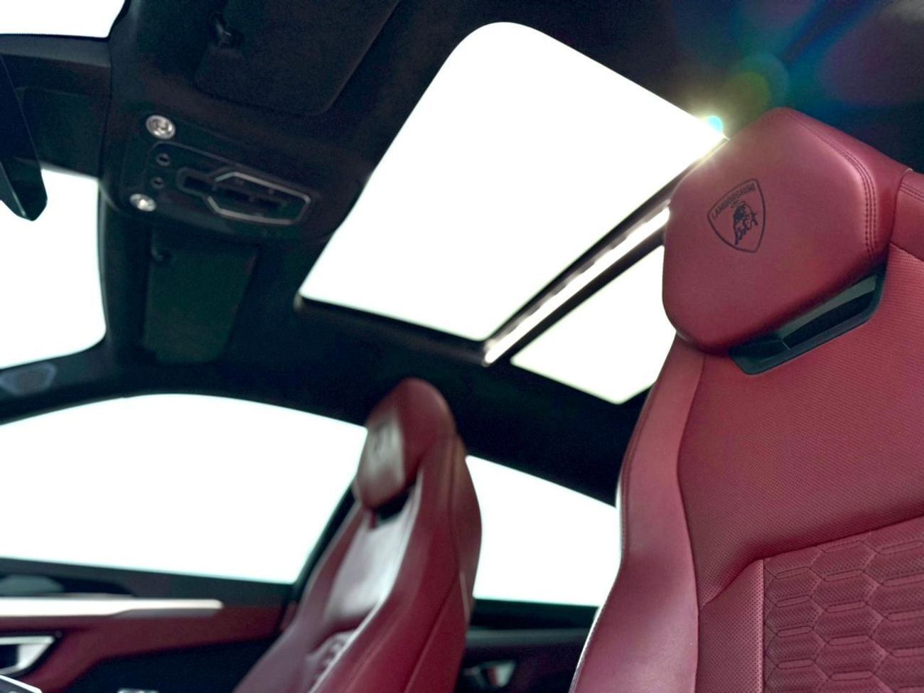 لامبورغيني اوروس STD 4.0T V8