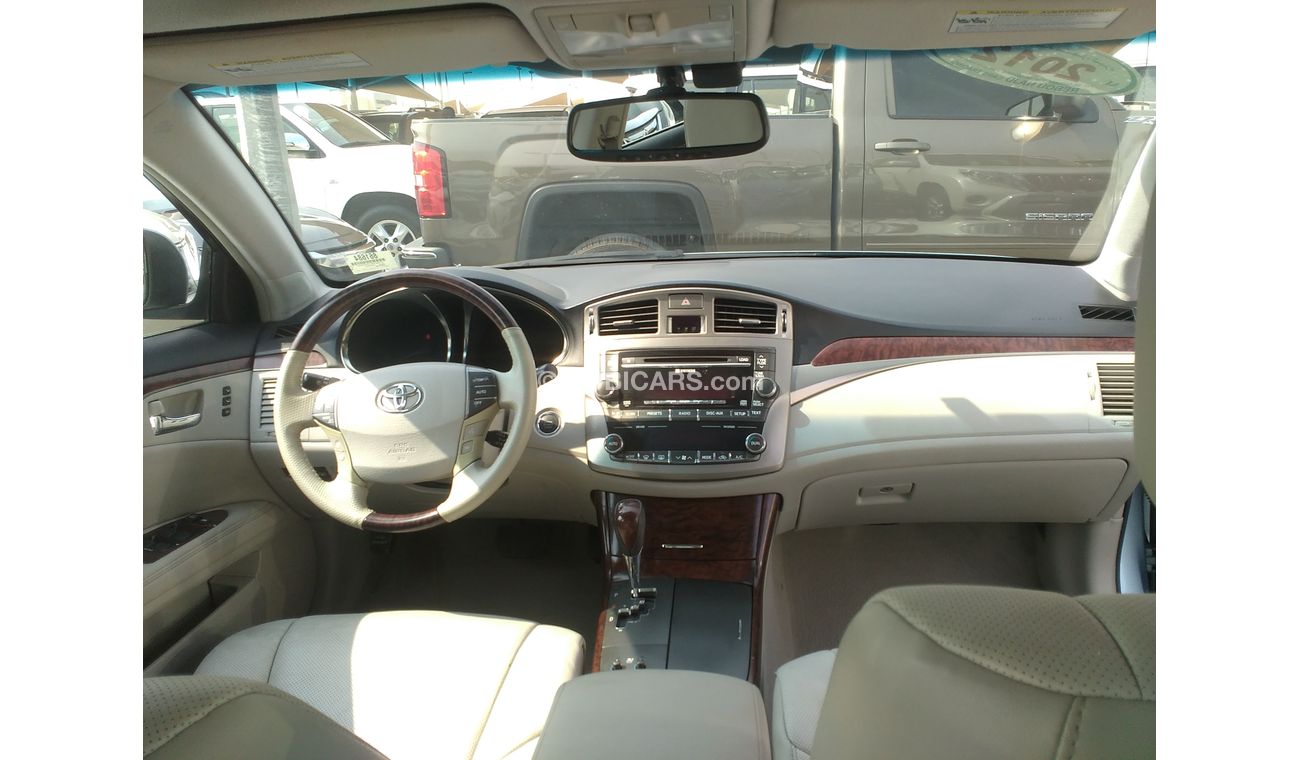 تويوتا افالون