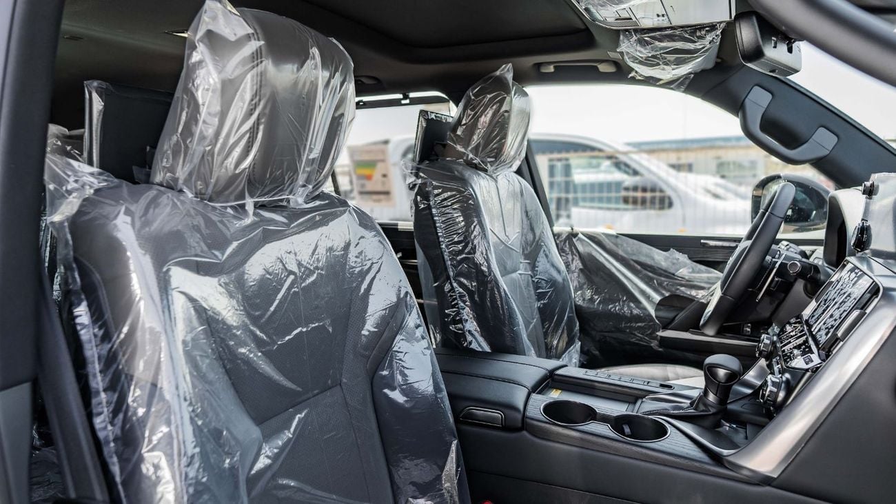 Lexus LX 600 2025 Lexus LX600 Over-Trail 3.5L AT Petrol (Beige-Black) No MarkLevinson