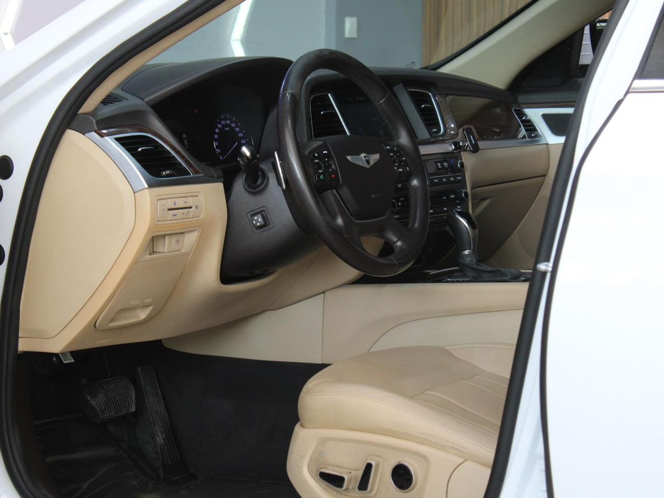 Hyundai Genesis Platinum 3.8L