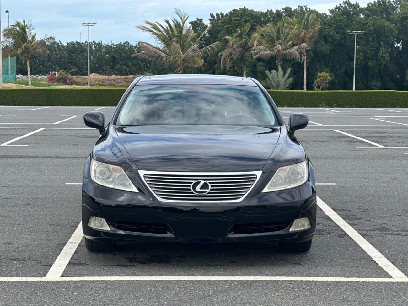 Lexus LS460 MODEL 2008 car perfect condition inside and outside