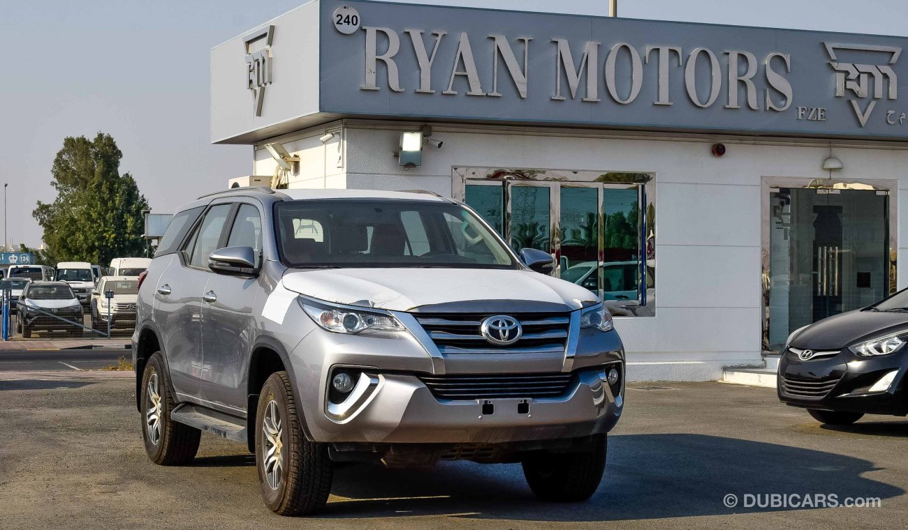 Toyota Fortuner GX 2.7 L 2020 MODEL GREY/SILVER SUV 4 CYLINDER AUTO TRANSMISSION PETROL ONLY FOR EXPORT