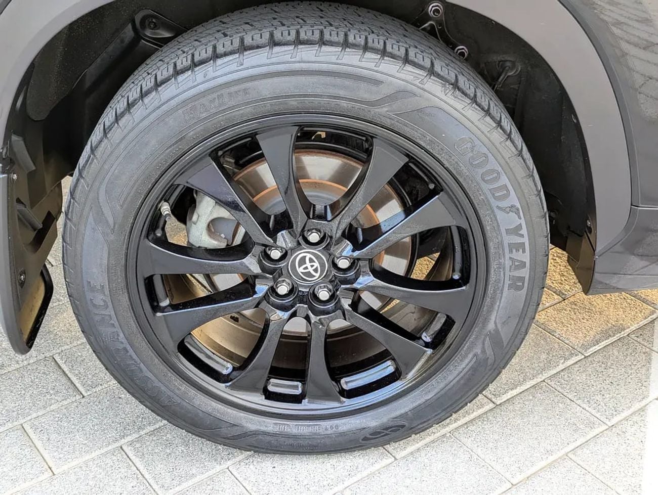 Toyota Highlander VXR Hybrid - GCC Specs - Pristine Condition