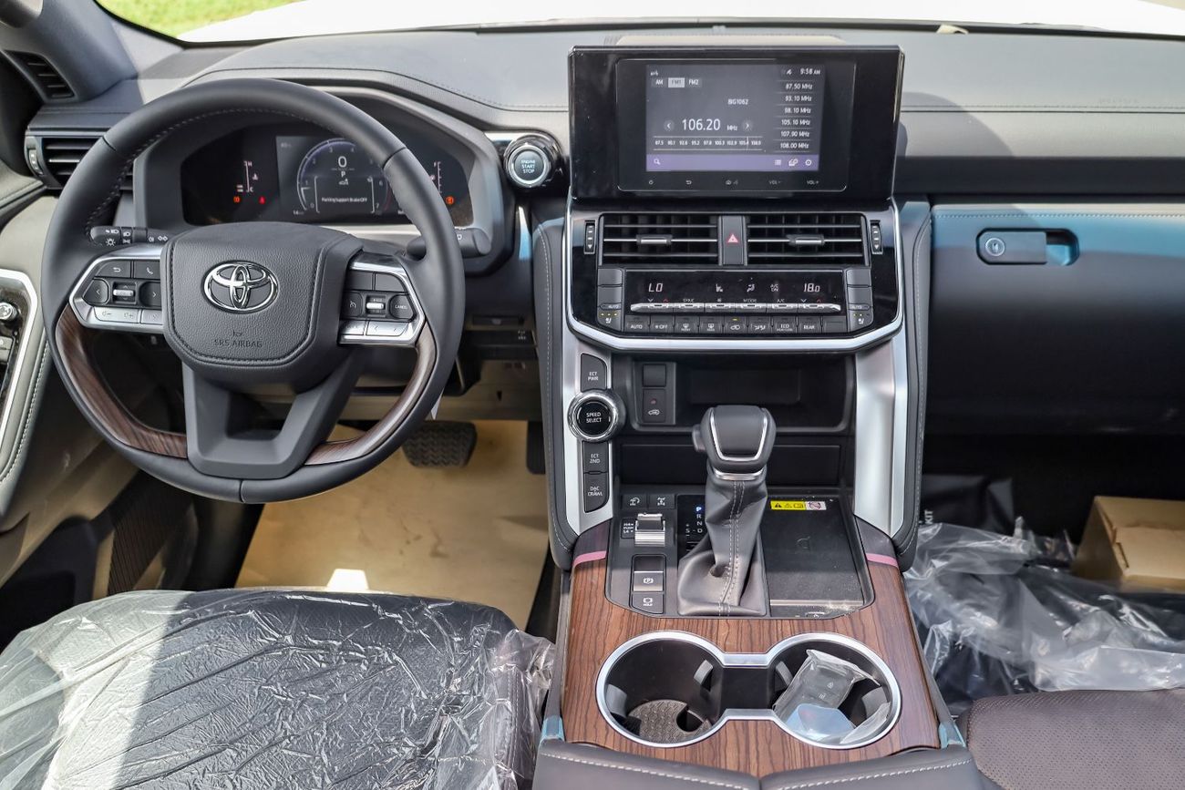 Toyota Land Cruiser GXR 4.0L V6 GCC SPECS 2025 MODEL