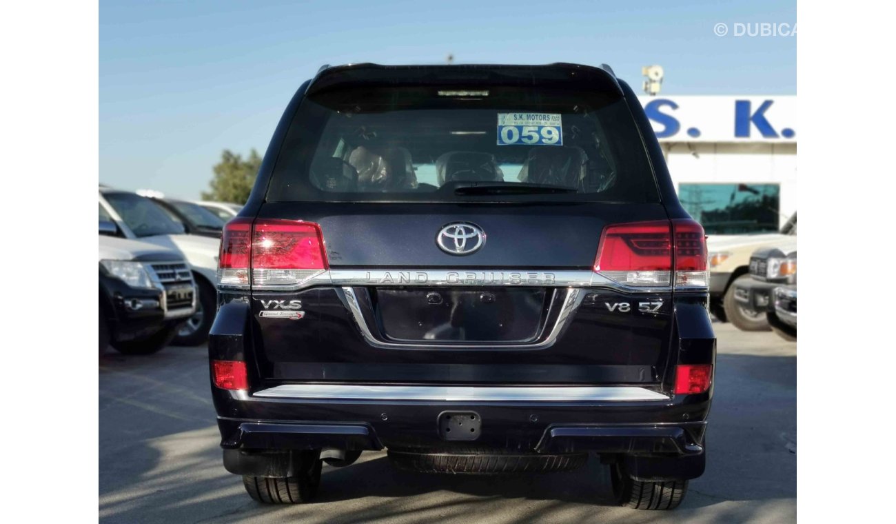 Toyota Land Cruiser 5.7L Petrol, 22” Alloy Rims, Push Start, LED Headlights, Fog Lamps, Cruise Control. CODE - VXSGT20