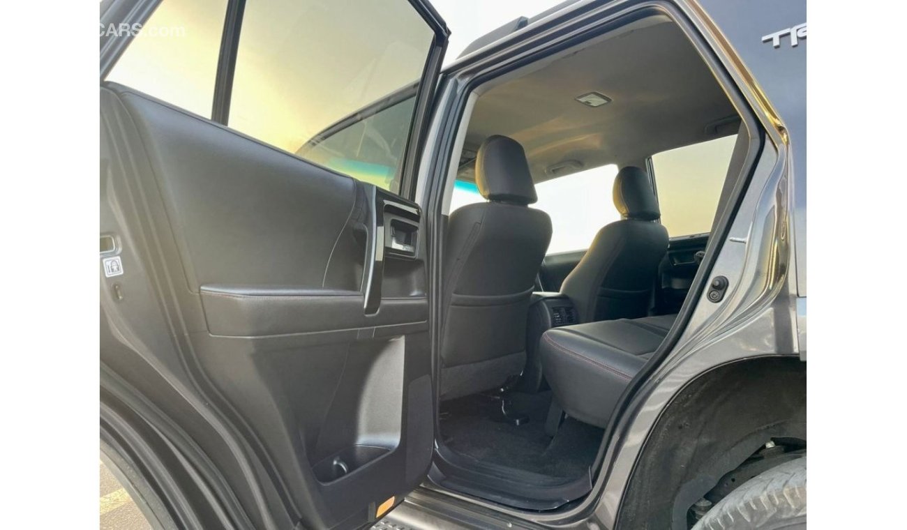 تويوتا Runner4 2021 Toyota 4Runner TRD Off Road 4.0L-V6 / EXPORT ONLY