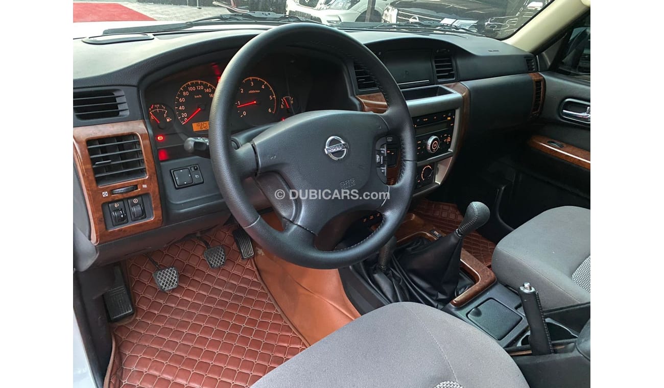 نيسان باترول سفاري