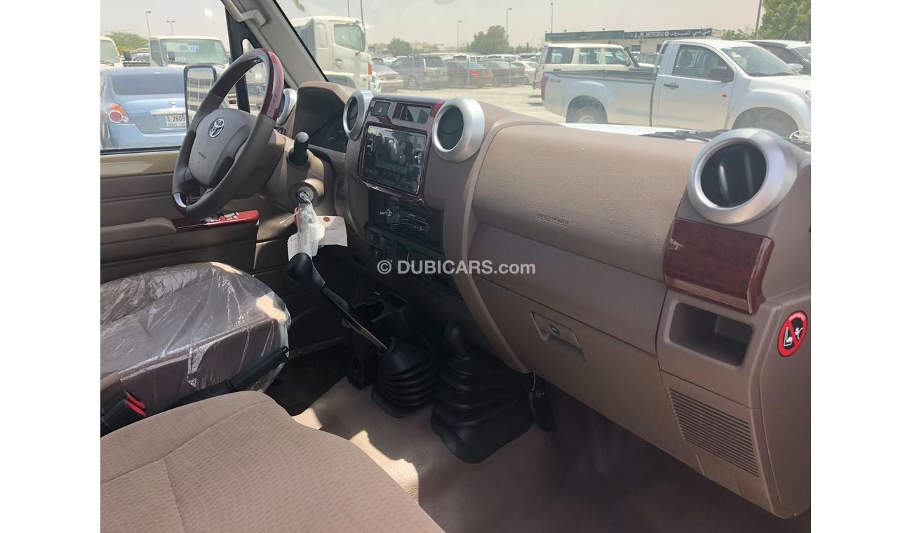 Toyota Land Cruiser GRJ78 PETROL 4.0L
