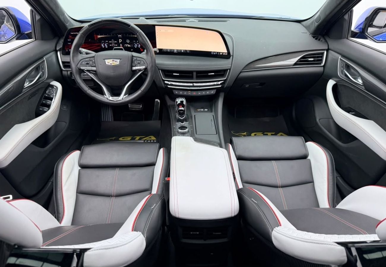 Cadillac CT5 V-SERIES BLACKWING 2025 Cadillac CT5 V Blackwing, 4 Years Warranty + Service Pack, Carbon Fiber Package, Low Km, GCC