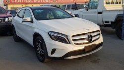 Mercedes-Benz GLA 180 Right-Hand Low Km Auto Perfact Inside and out side