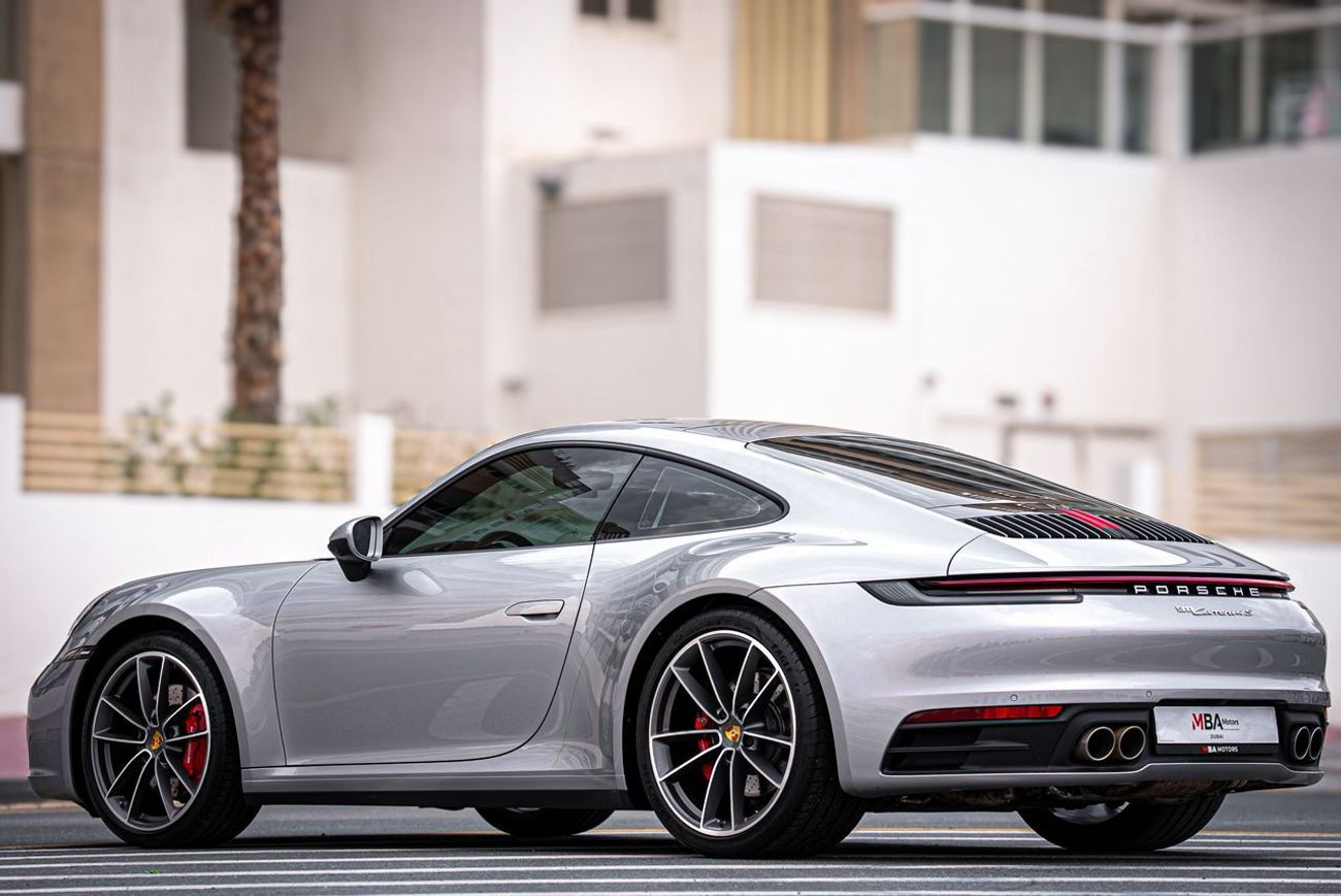 Porsche 911 Carrera 4S 3.0L (380 HP) Coupe