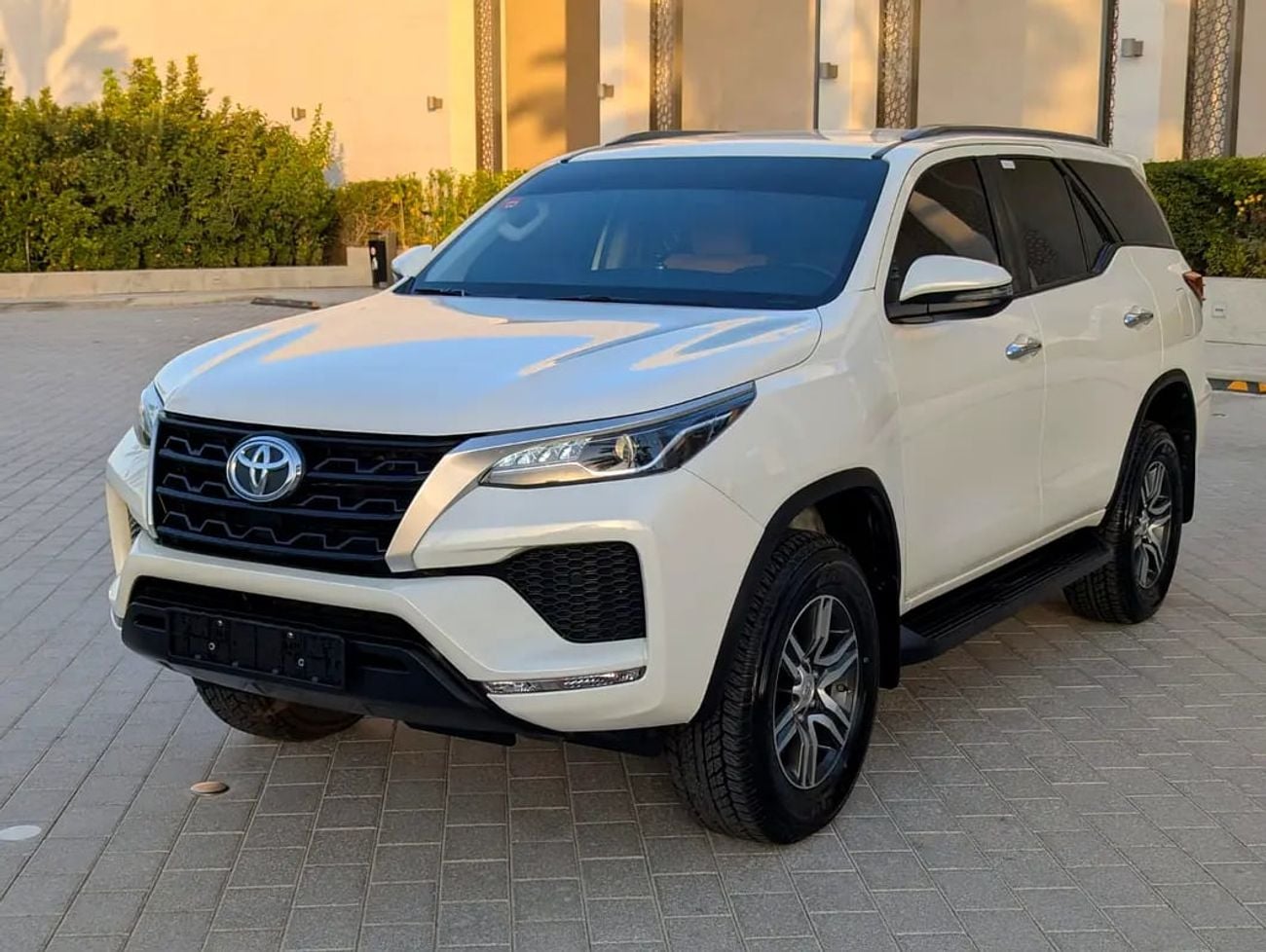 Toyota Fortuner EXR | 2.7L 4x4 | GCC Specs | Interior and Exterior Excellent Condition