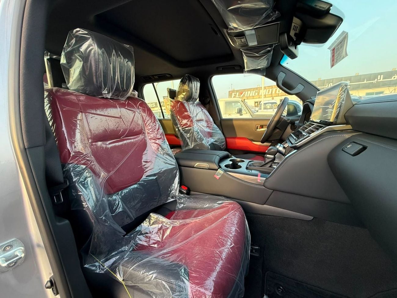 Toyota Land Cruiser LAND CRUISER VXR - A/T . Petrol 3.5L Twin Turbo  . 4X4 . 7 Seats . 2026 Model