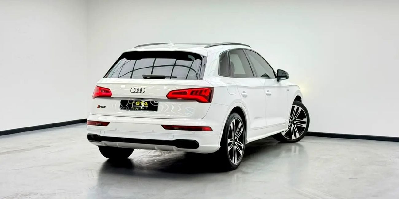 Audi SQ5 Quattro, Full Service History, Carbon Fiber Interior, Fully Loaded, GCC