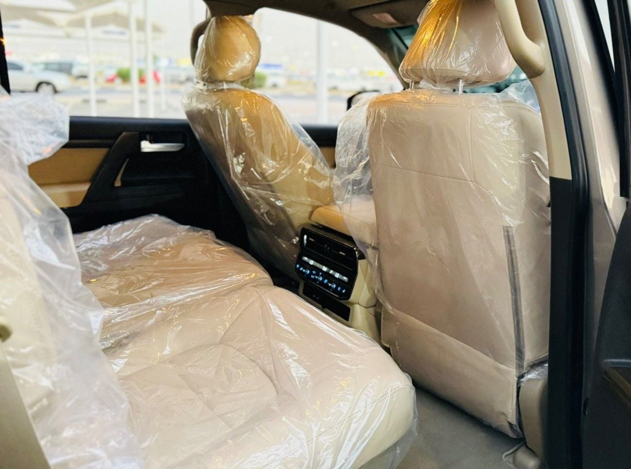 تويوتا لاند كروزر GXR 4.0L (271 HP) 4WD