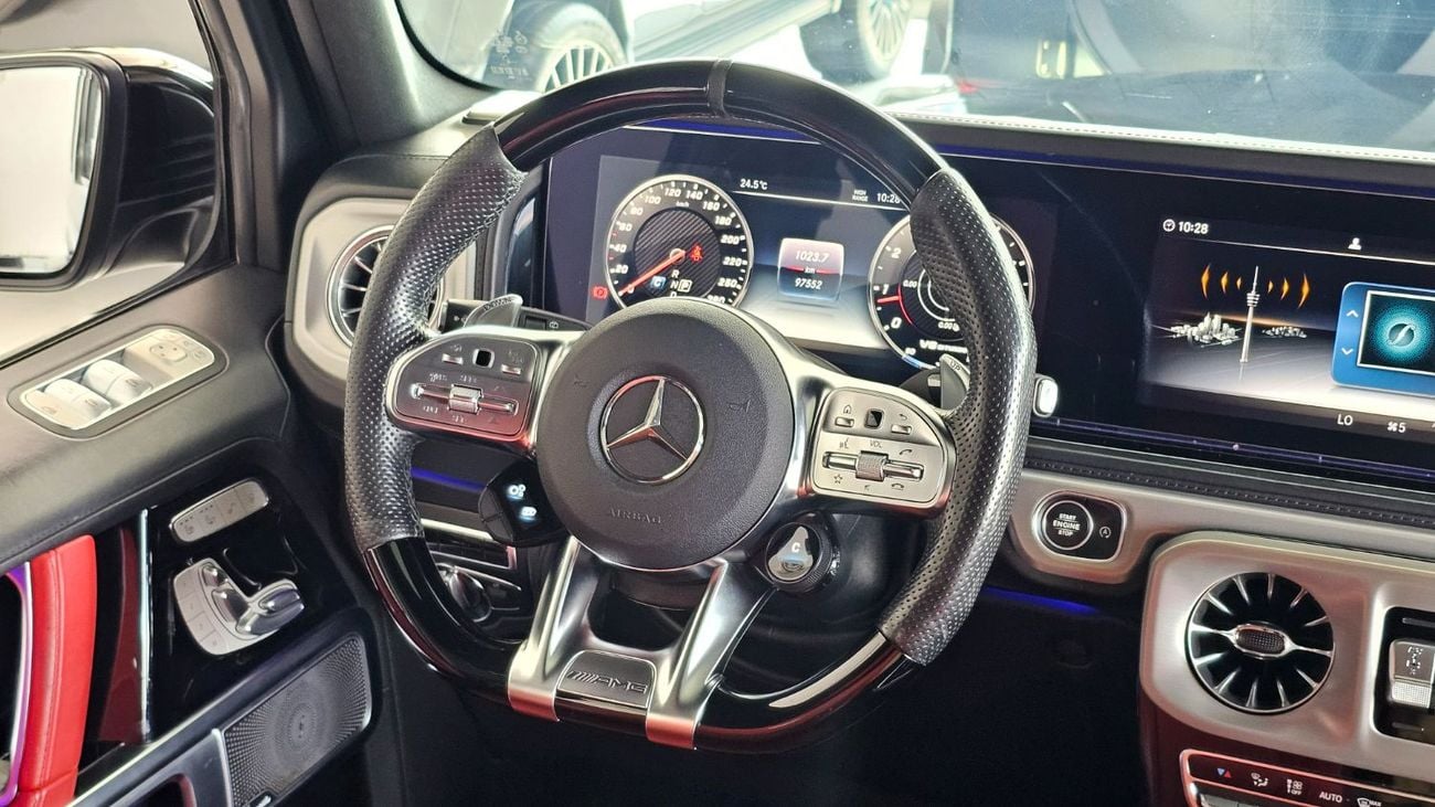 Mercedes Benz G63 AMG STANDARD