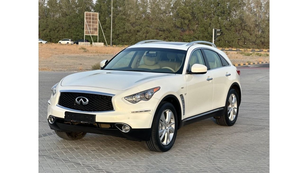 Infiniti QX70 Sport Luxury MODEL 2017 GCC CAR PERFECT CONDITION INSIDE AND OUTSIDE FULL OPTION ONE OWNER ORIGINAL