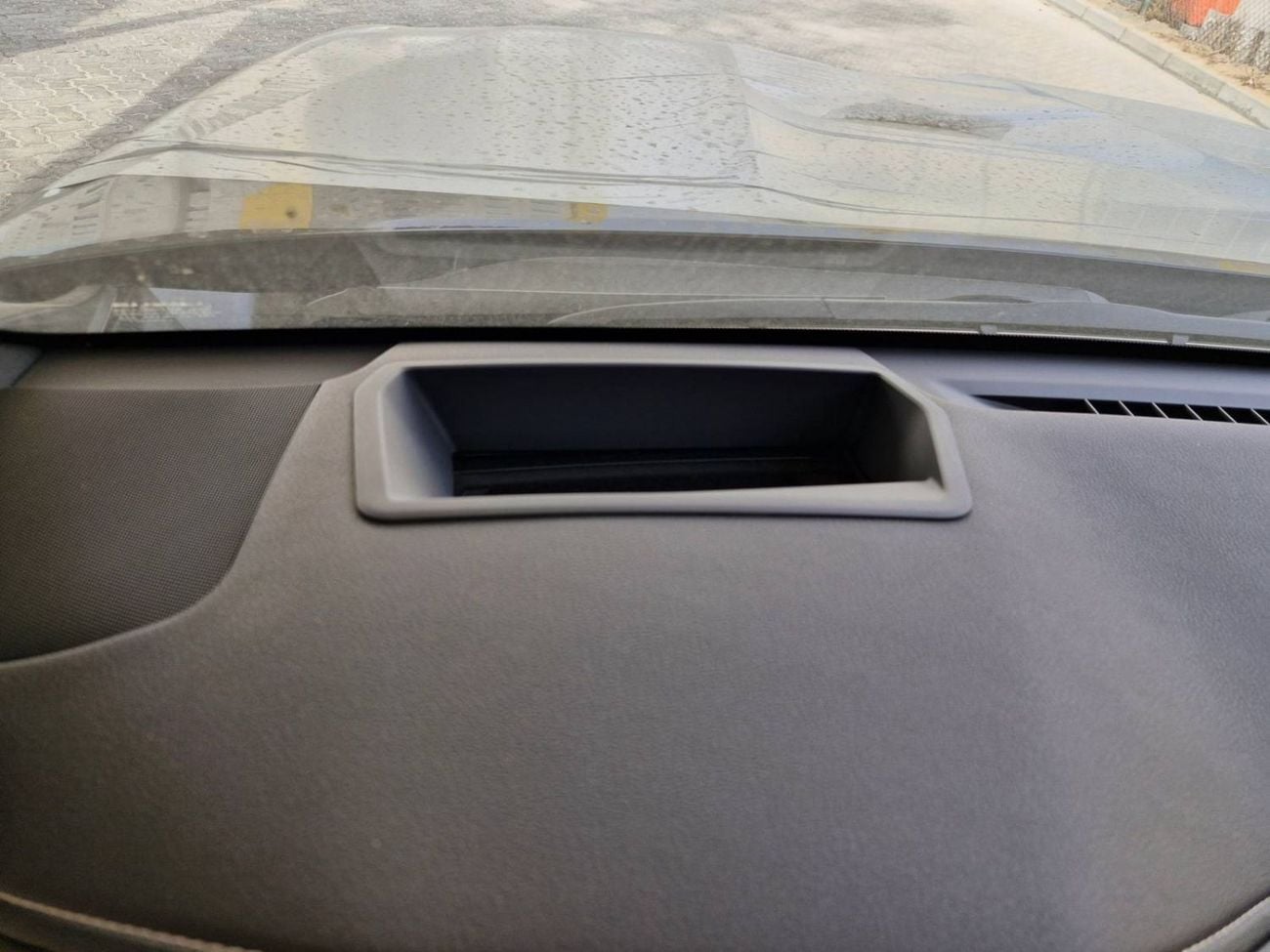 Lexus LX 700h 2026 LEXUS LX700h 3.5L 25-SPEAKERS ML URBAN 20"ALLOY 7-SEATS GCC BRAND NEW 0KM