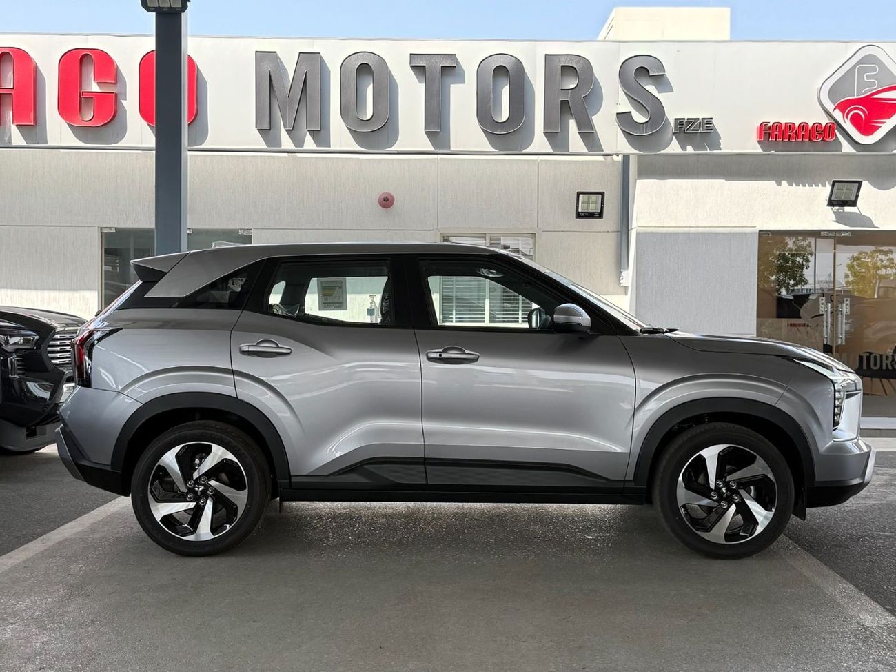 ميتسوبيشي Xforce MITSUBISHI XFORCE 1.5  PREMIUM **EXPORT ONLY**التصدير فقط خارج الخليج***