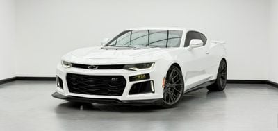 شيفروليه كامارو ZL1 CARBON FIBER شيفروليه كامارو ZL1 موديل 2020، ضمان شيفروليه ساري حتى أغسطس 2030، سجل صيانة كامل من شيفروليه، دول م