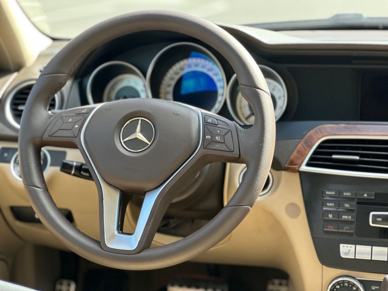 Mercedes-Benz C 250 MODEL 2014  CAR PERFECT CONDITION INSIDE AND OUTSIDE AMG KIT FULL OPTION NO ANY MECHANICAL ISSUES