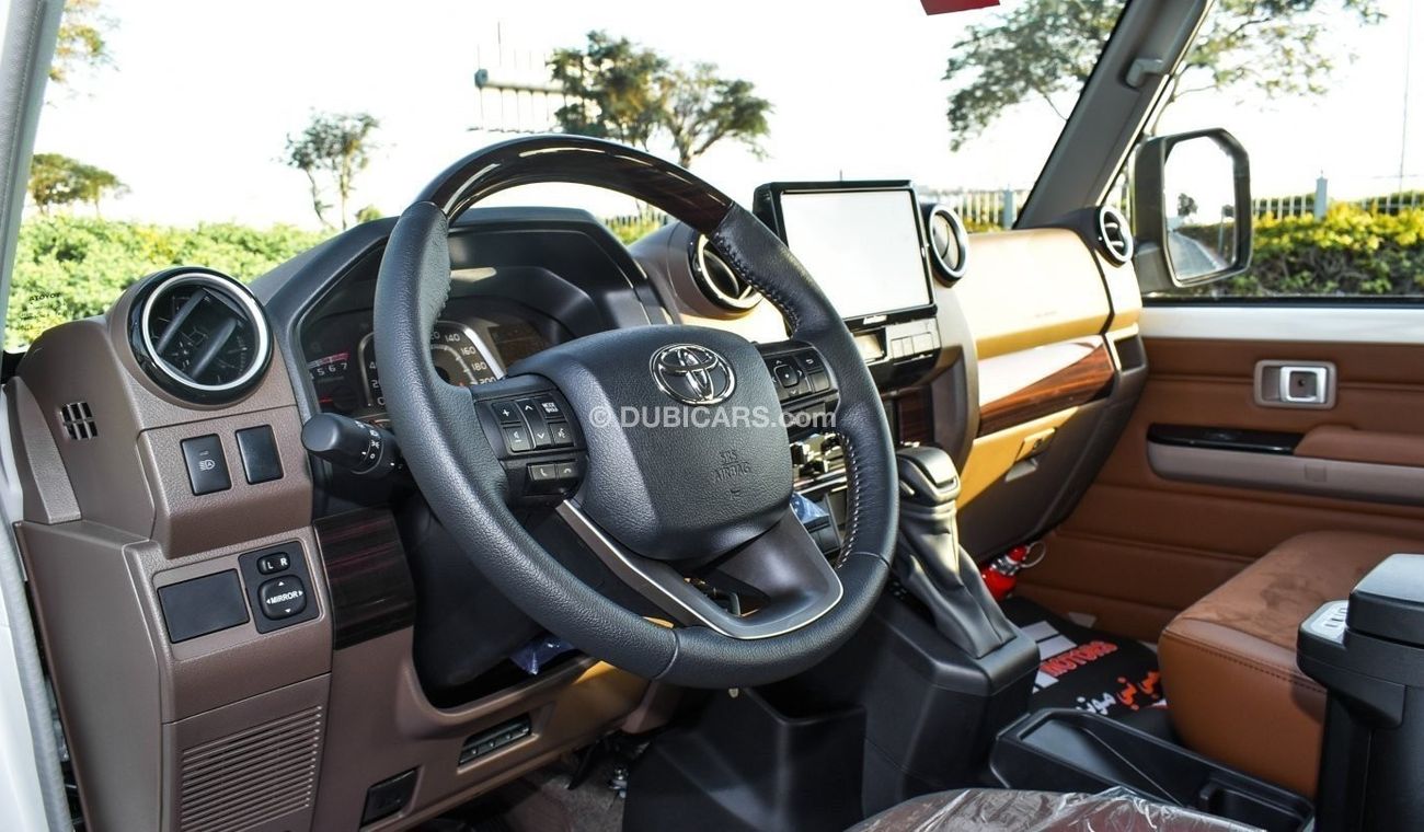 Toyota Land Cruiser 70 4.0L V6 Petrol Auto transmission