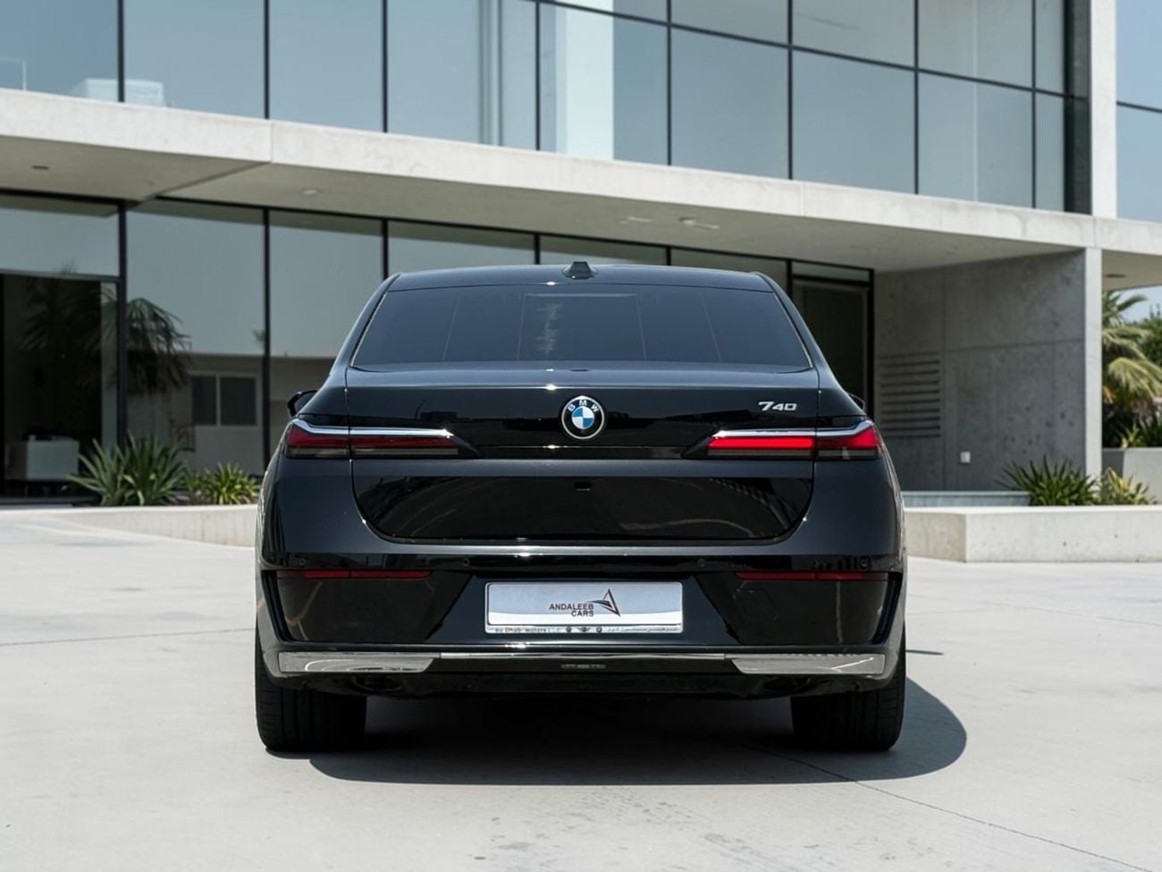 BMW 740i AED 5,440 P.M | 0% DOWN PAYMENT | BMW 740I | AGENCY WARRANTY  SERVICE CONTRACT | GCC SPECS