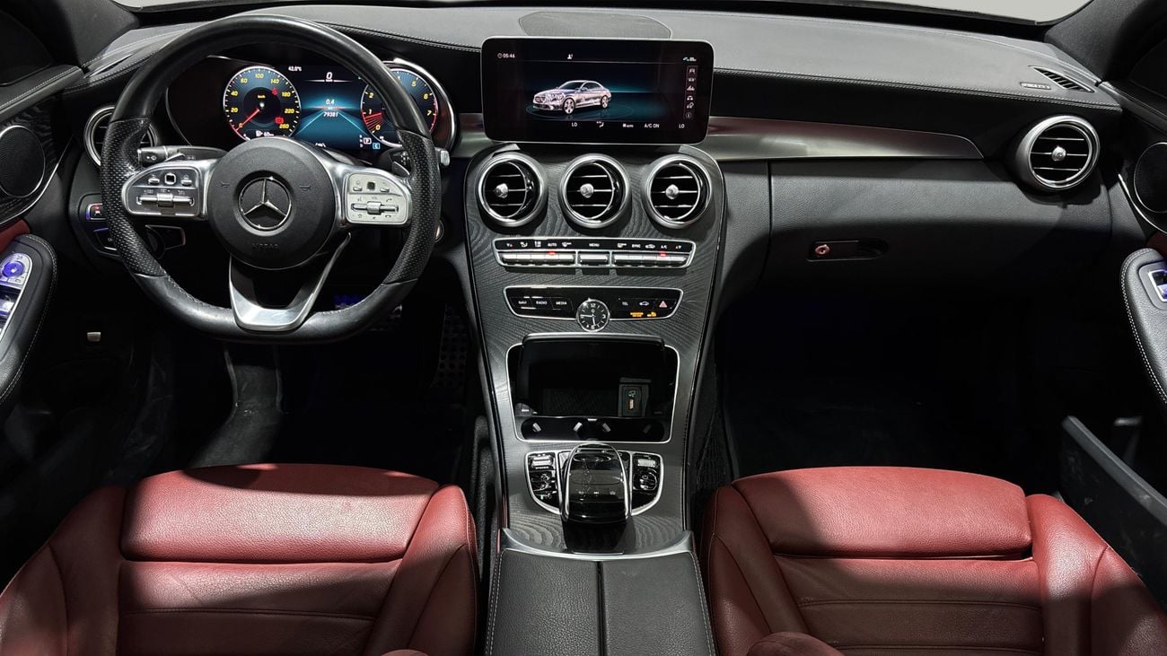 مرسيدس بنز C 200 AMG كارس24 هي سوق ضخم للسيارات المستعملة موثوق ومضمون ٪كارس24 هي سوق ضخم للسيارات المستعملة موثوق ومضمون