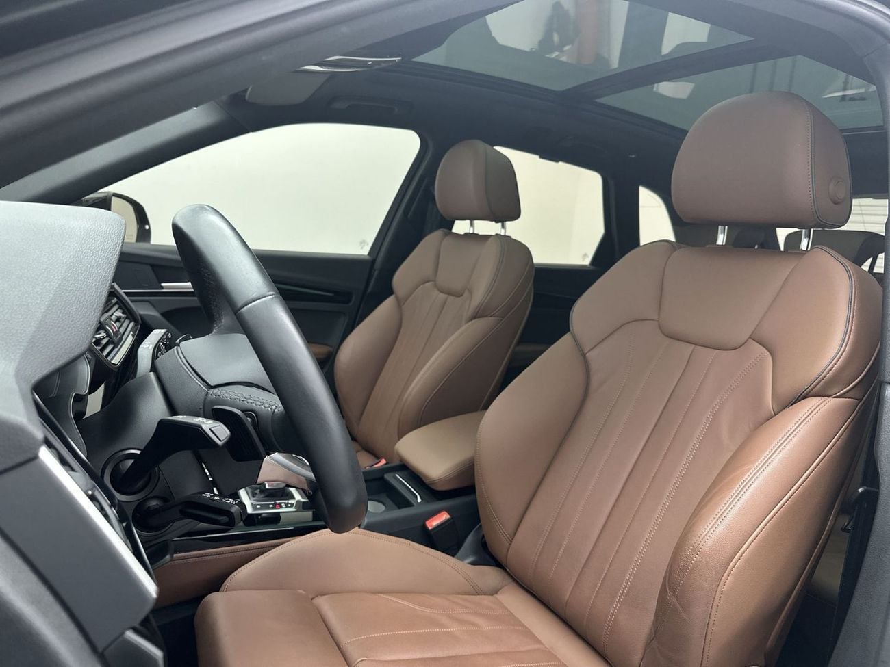 Audi Q5 45 TFSI S-LINE quattro 249hp (Ref# 78371)