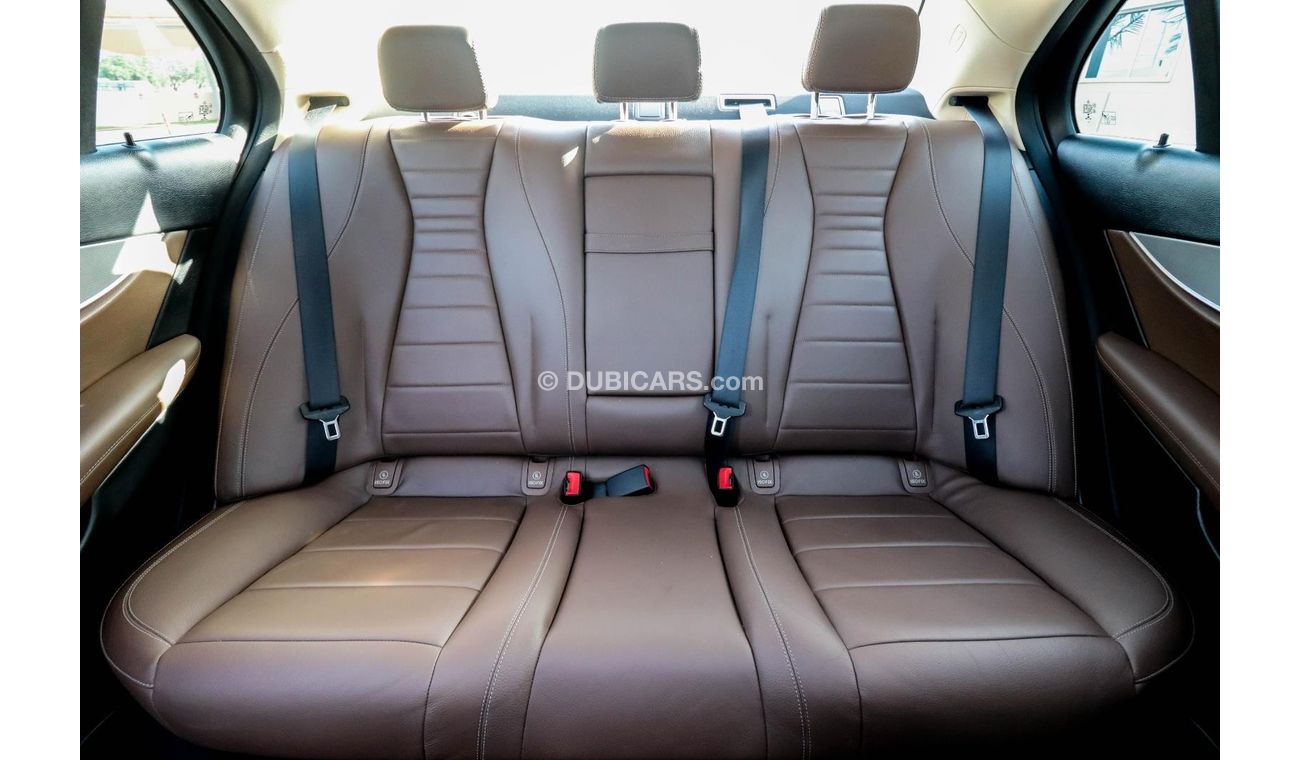 Mercedes-Benz E200 W213