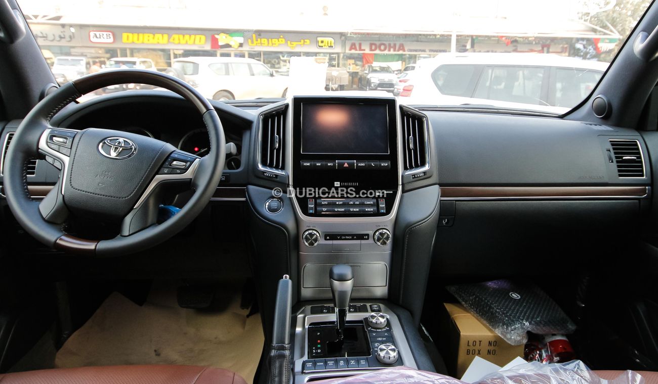 تويوتا لاند كروزر VXS V8 5.7