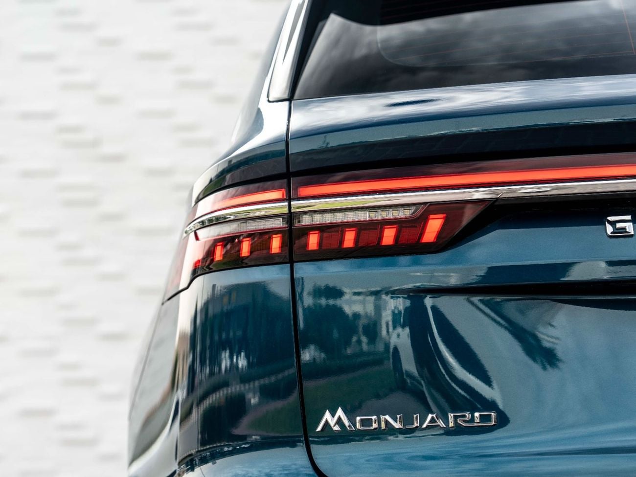 جيلي مونجارو GF 2.0T 4WD