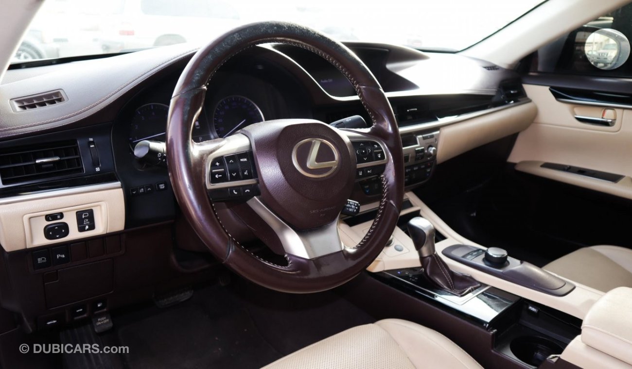 Lexus ES350