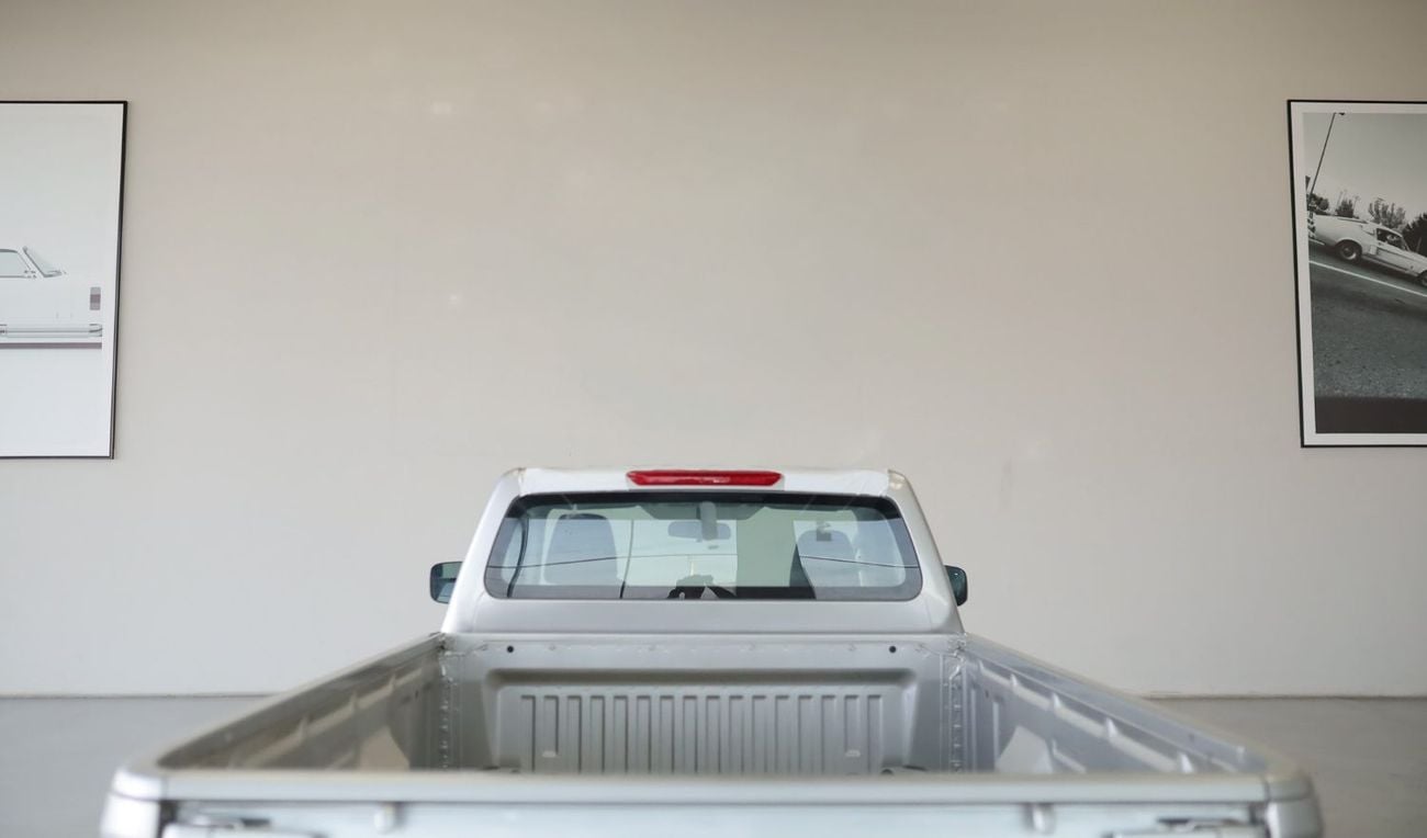 نيسان نافارا 2.5L Petrol | XE Manual Transmission | Single Cabin (Only For Export)