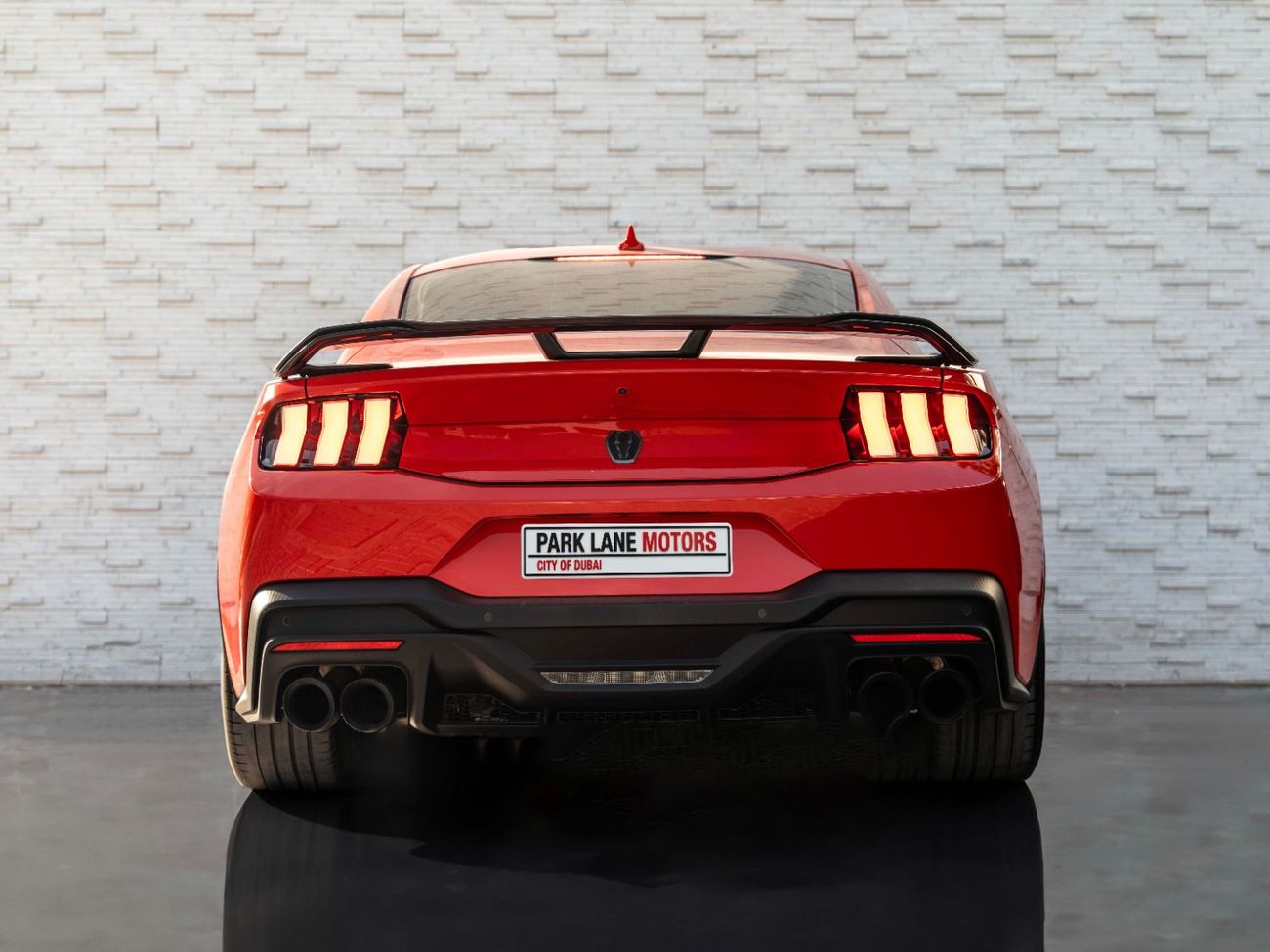 Ford Mustang DARK HORSE 5.0 (500HP) A/T