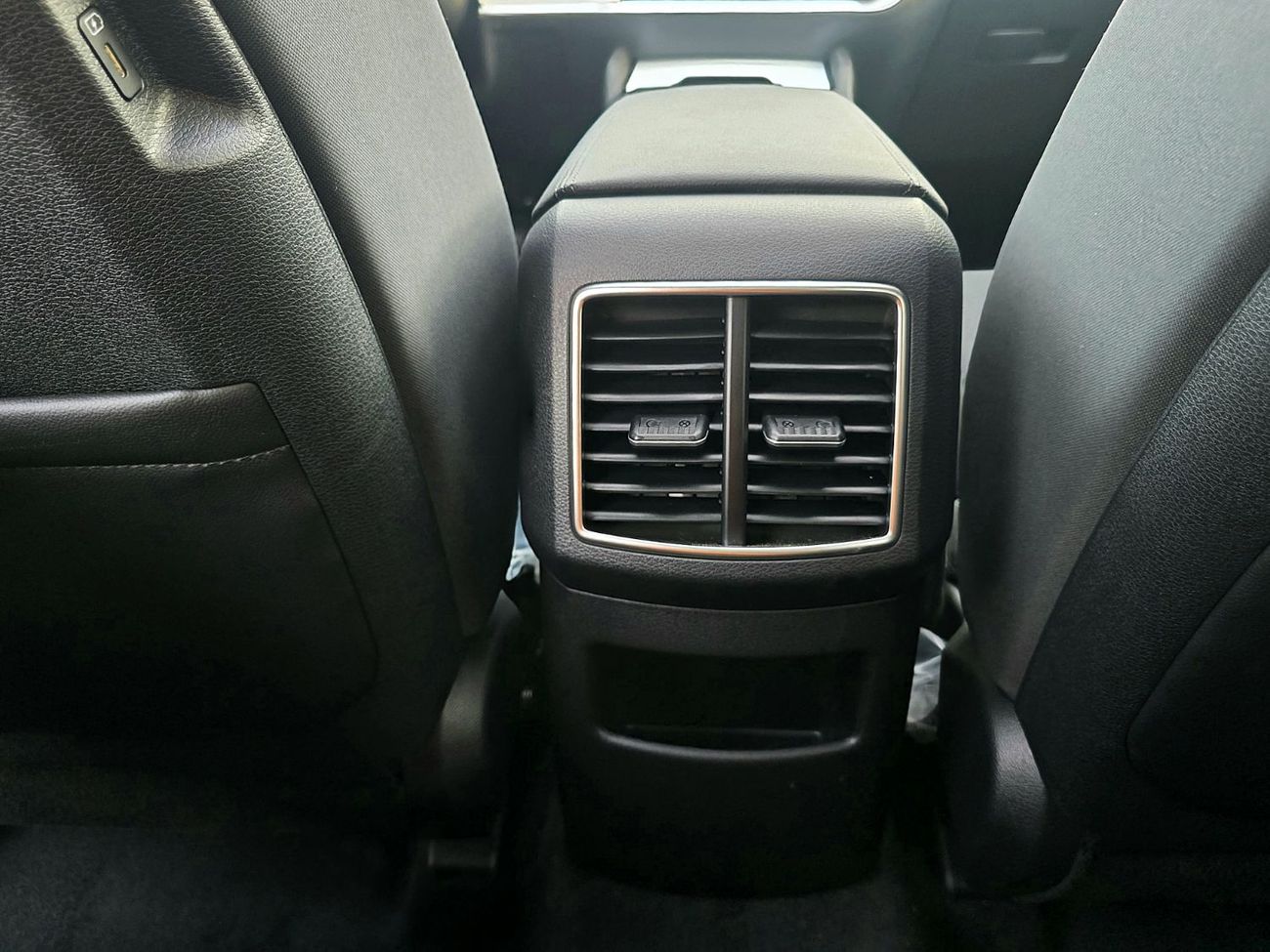 Kia Sportage KIA SPORTAGE EX 1.6L Turbo A/T SUV White pearl 2025 model