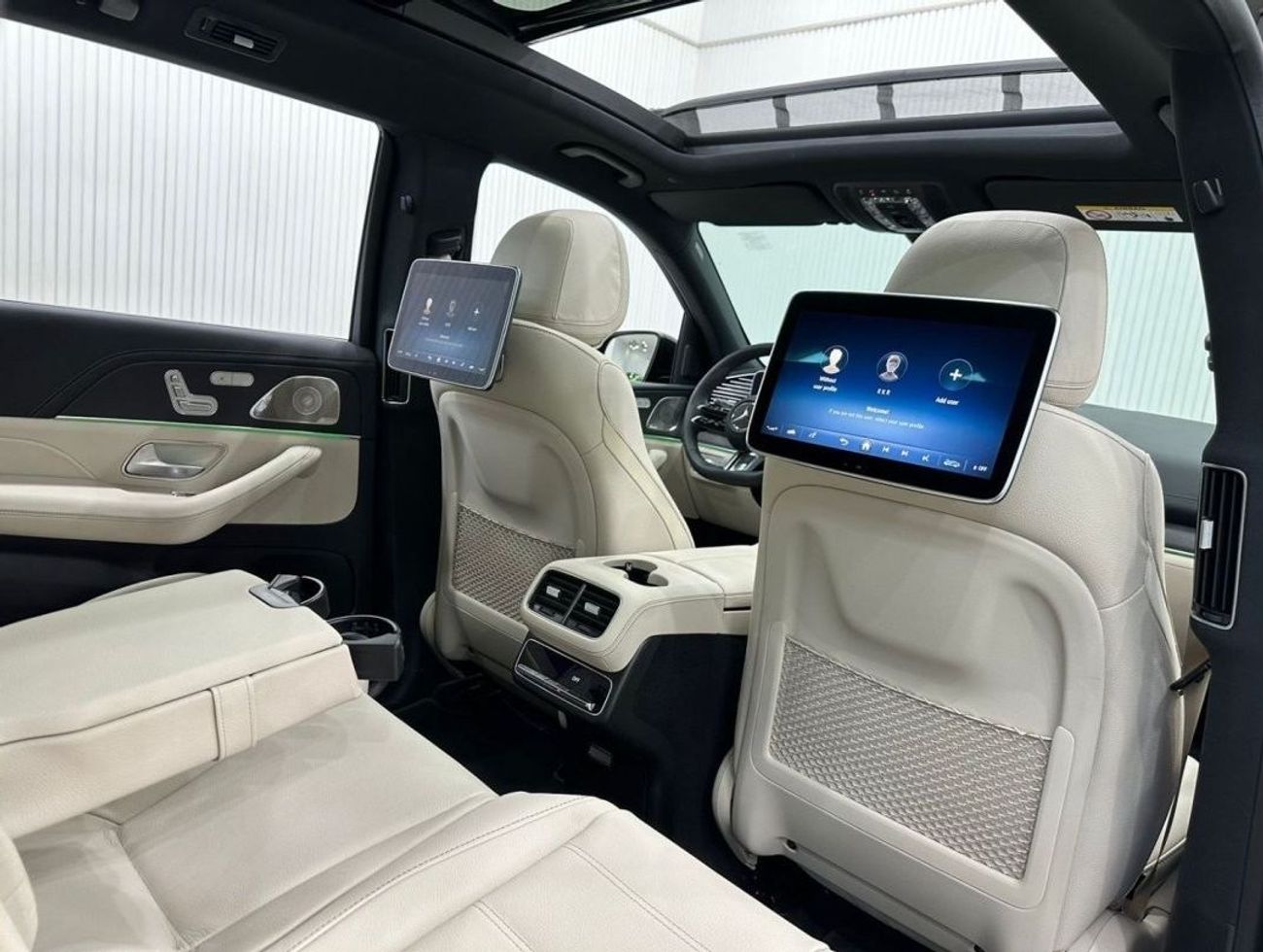 Mercedes-Benz GLS 450 2024 Mercedes Benz GLS450 AMG 4MATIC, April 2029 Mercedes Warranty + Service Pack, Fully Loaded, GCC