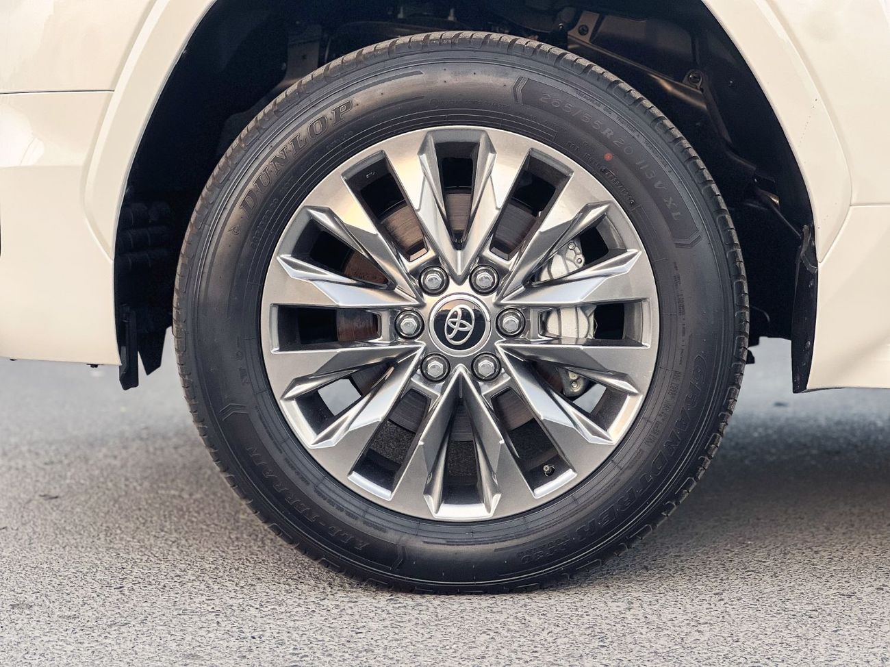 Toyota Land Cruiser EXPORT ONLY - TOYOTA LC300 GXR 3.5L (Saudi Arabian Specification)