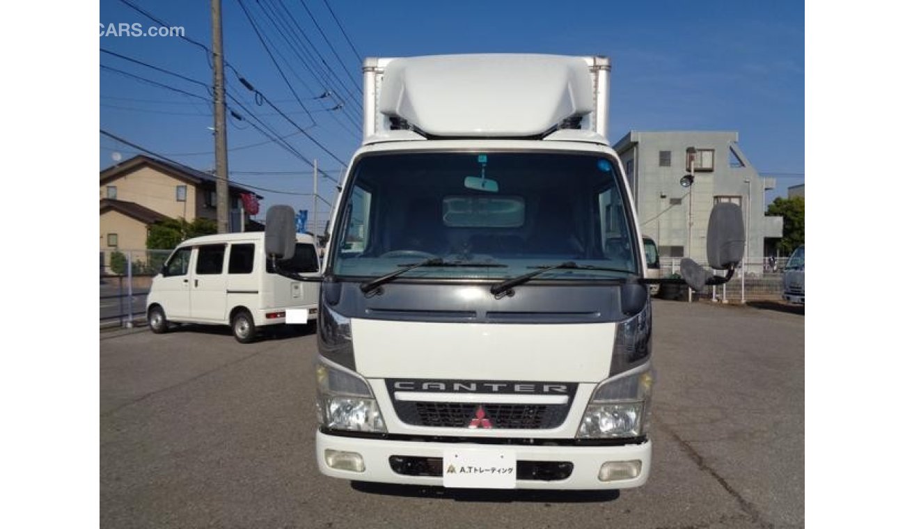 Mitsubishi Canter FE72DC