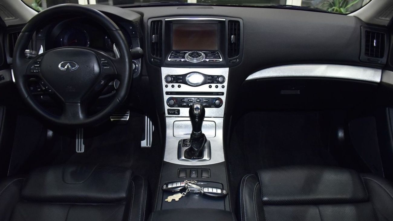 إنفينيتي G37 EXCELLENT DEAL for our Infiniti G37 S ( 2008 Model ) in Black Color GCC Specs