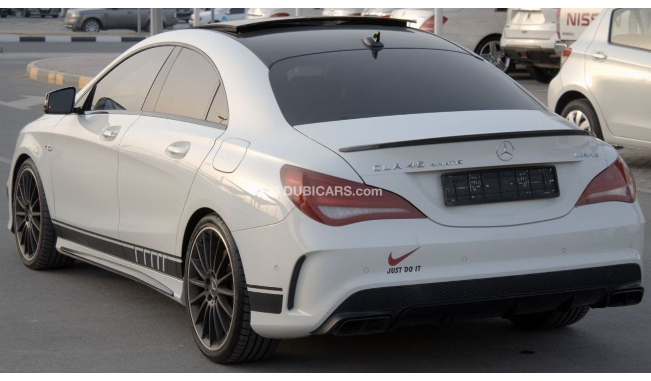 Mercedes-Benz CLA 45 AMG Mercedes cla 45 AMG 2015