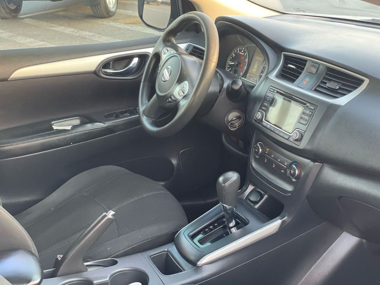 نيسان سنترا 2018 Nissan Sentra S 1.8L V4 MidOption+ Economical Car -