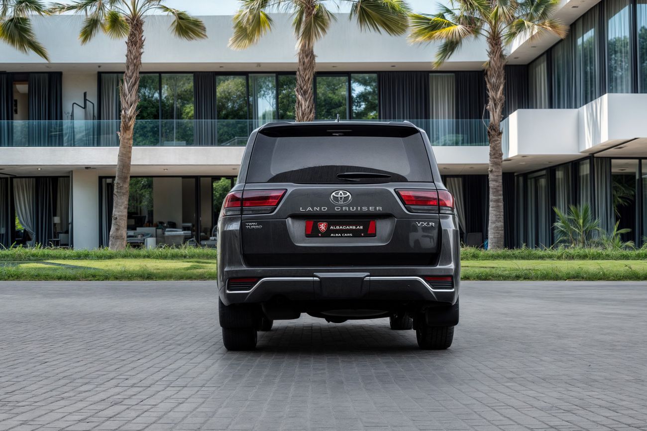 Toyota Land Cruiser Land Cruiser VXR 3.5 TT | 5,973 P.M | 0% Downpayment | AL FUTTAIM WARRANTY