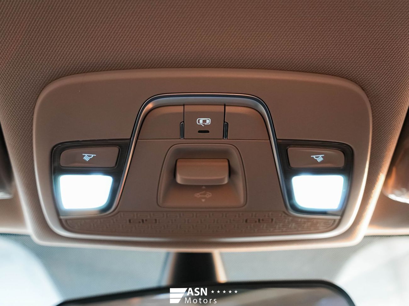 Livan X3 Pro 2025 1.5 Turbo (Export Price)