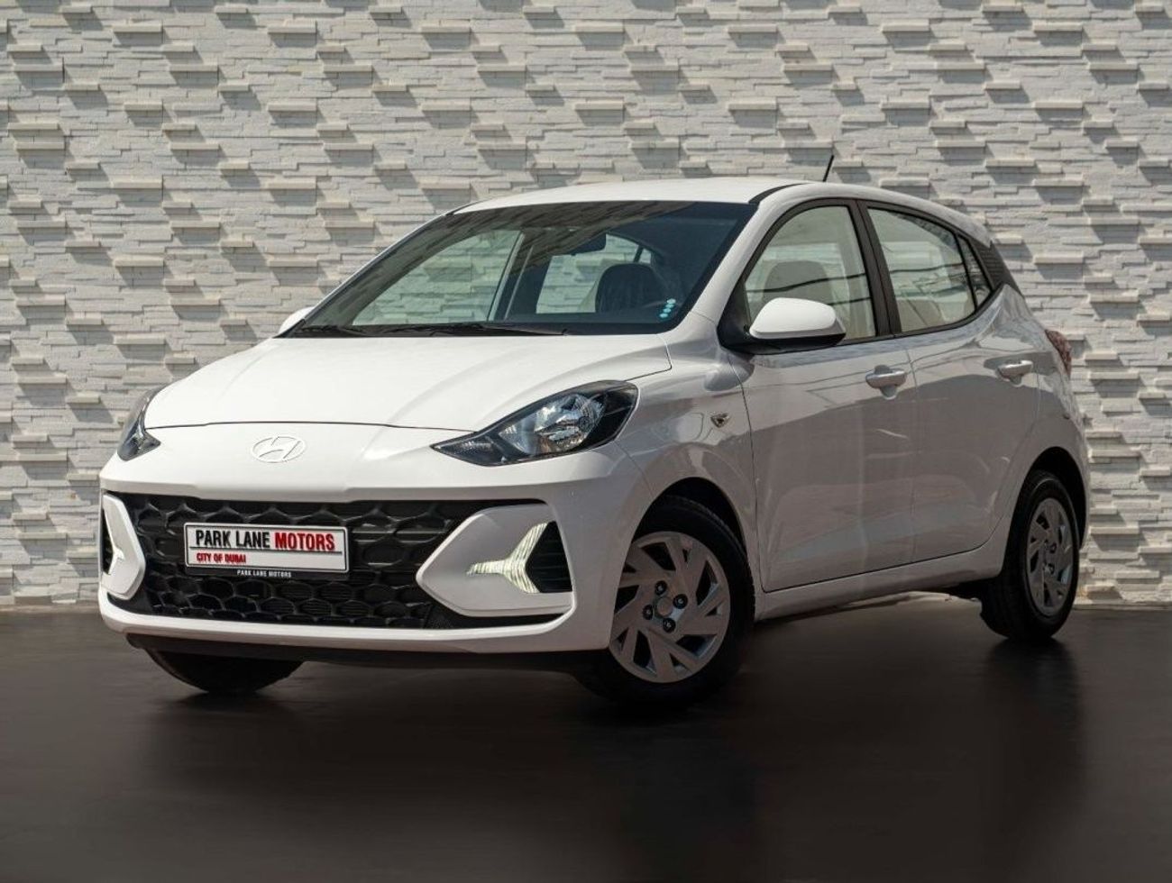 Hyundai Grand i10 AED 786 PM • 2025 BRAND NEW GRAND i10 SMART • OFFICIAL HYUNDAI WARRANTY UNTIL 5 YEARS