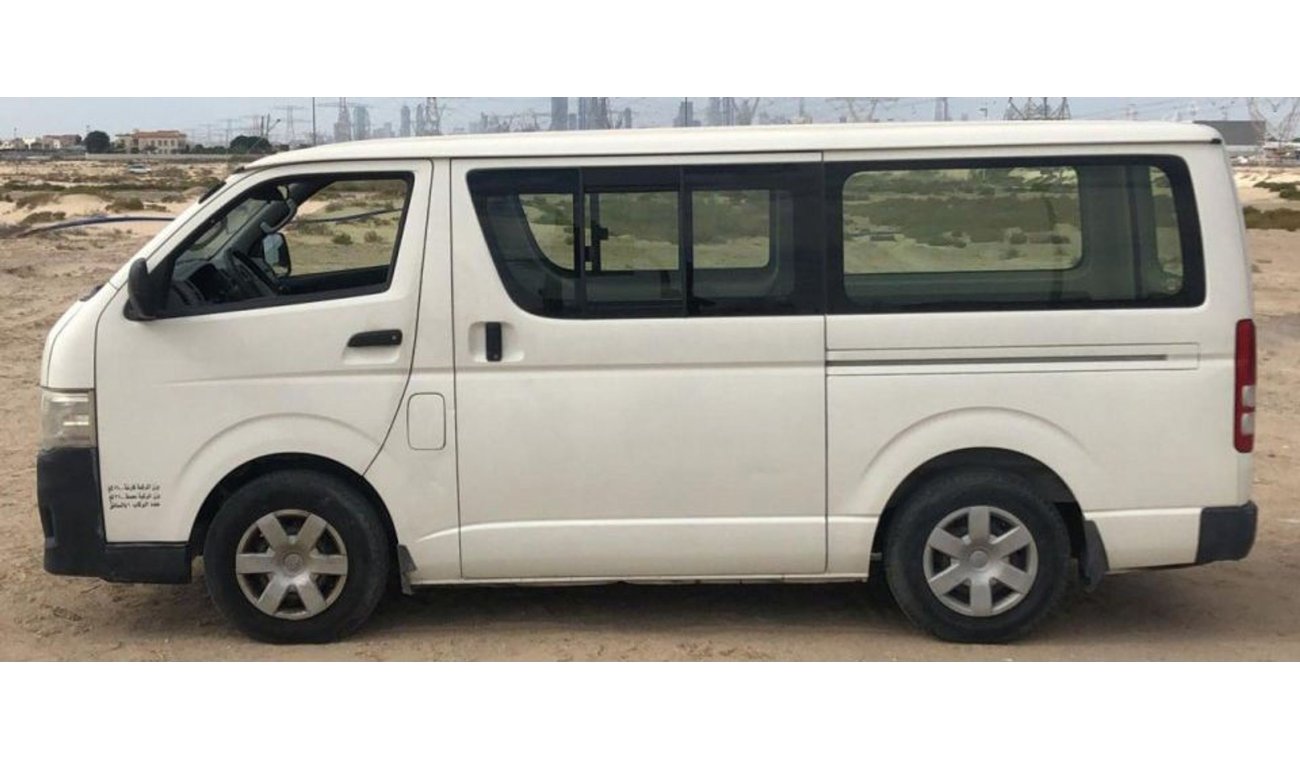 تويوتا هاياس 2013 Toyota Hiace 6 Seater White | A 1010