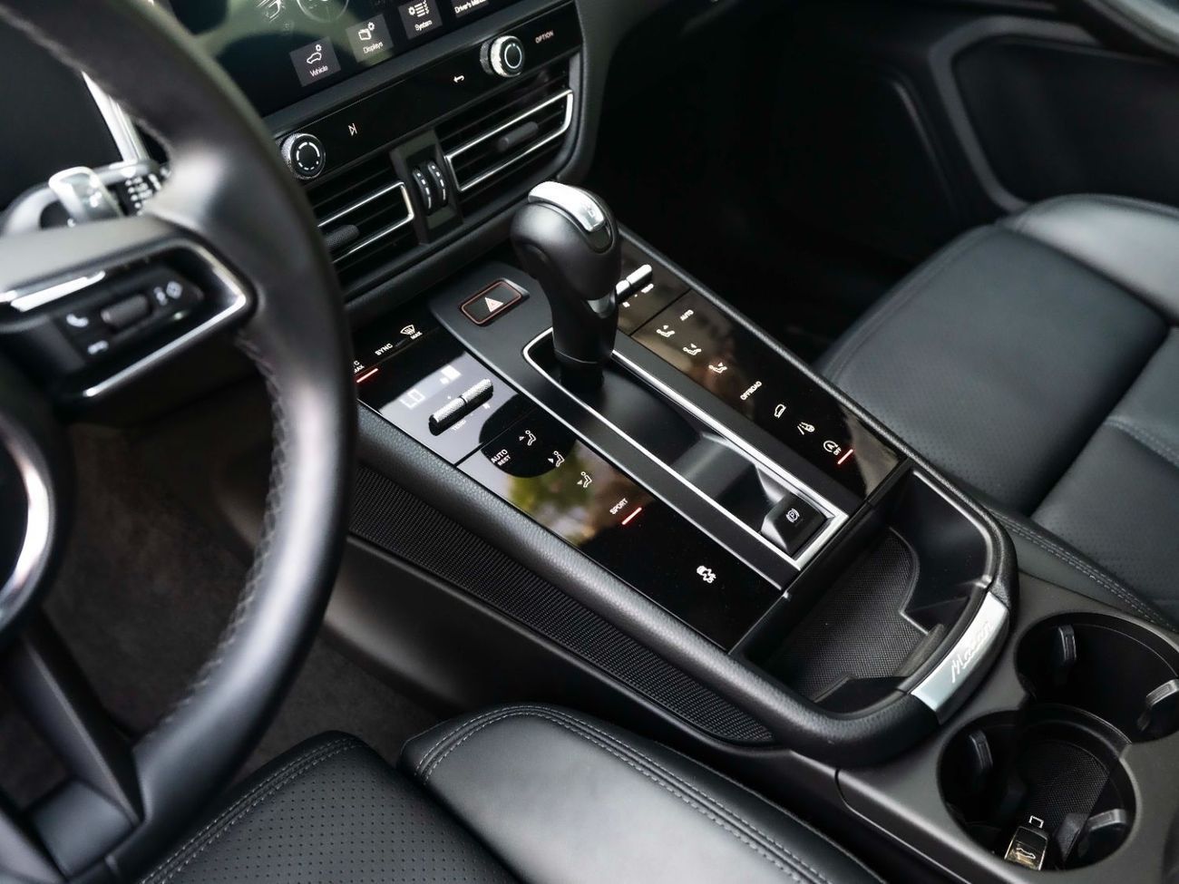 Porsche Macan Std 2.0L (252 HP)