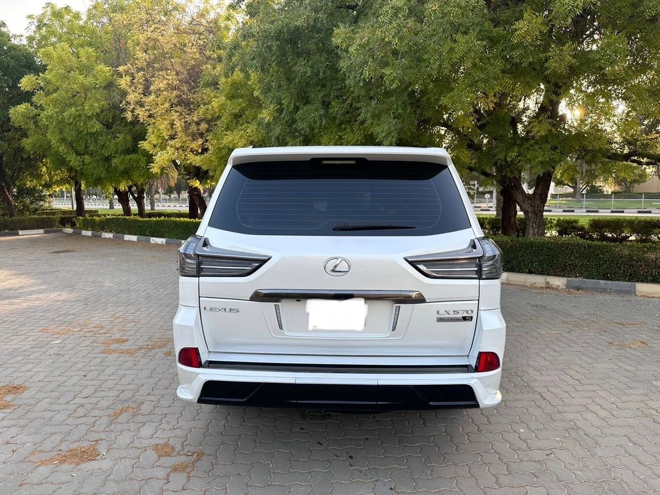 لكزس LX 570