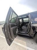 Chevrolet Suburban Chevrolet RST Suburban - 2022 - Black