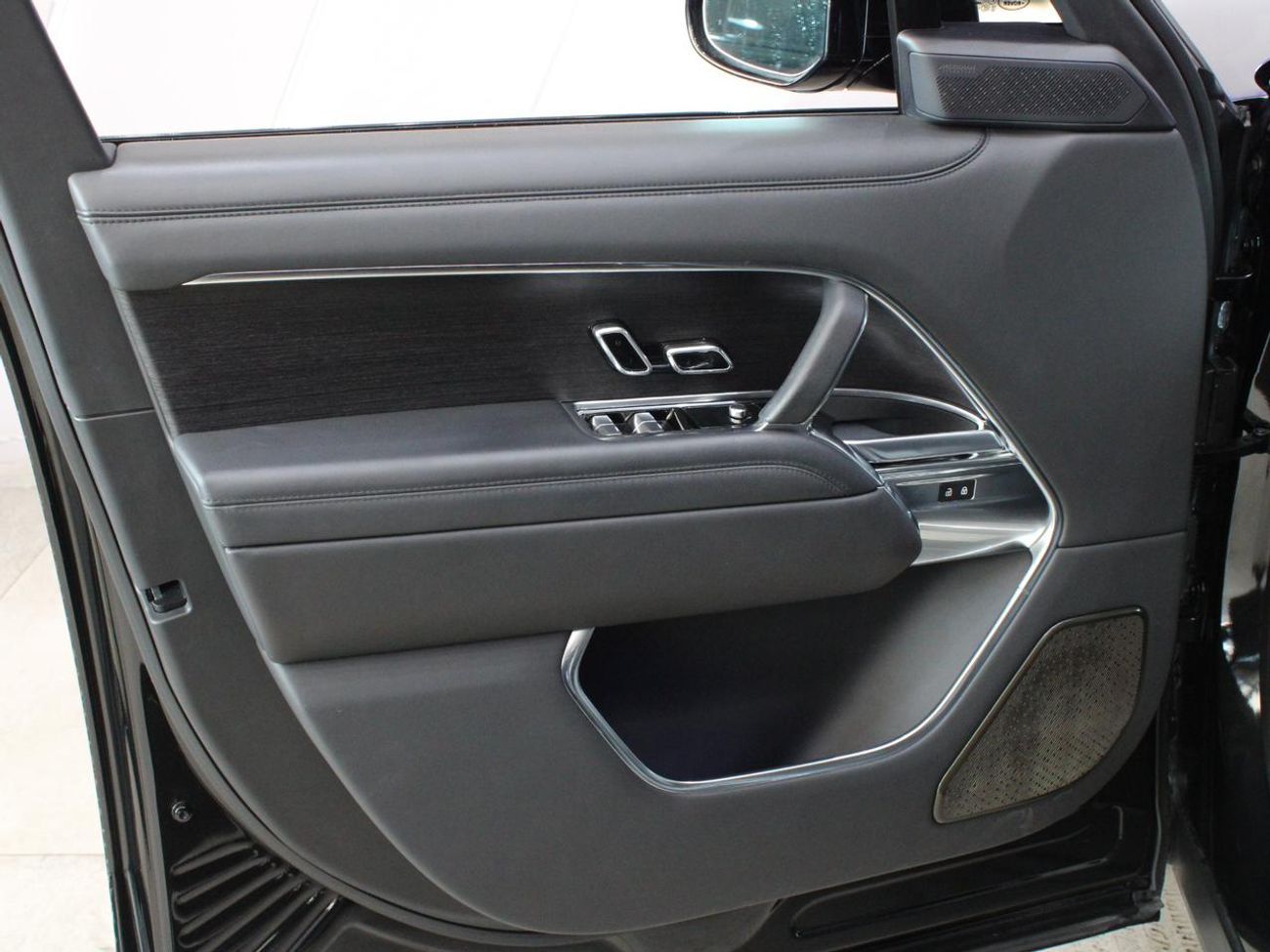 Land Rover Range Rover VOGUE P550e - Hybrid